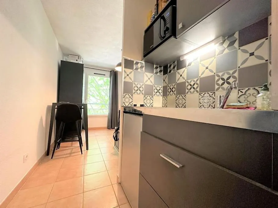 Apartmán Studio Appart'Hotel Meuble Et Climatise Avignon